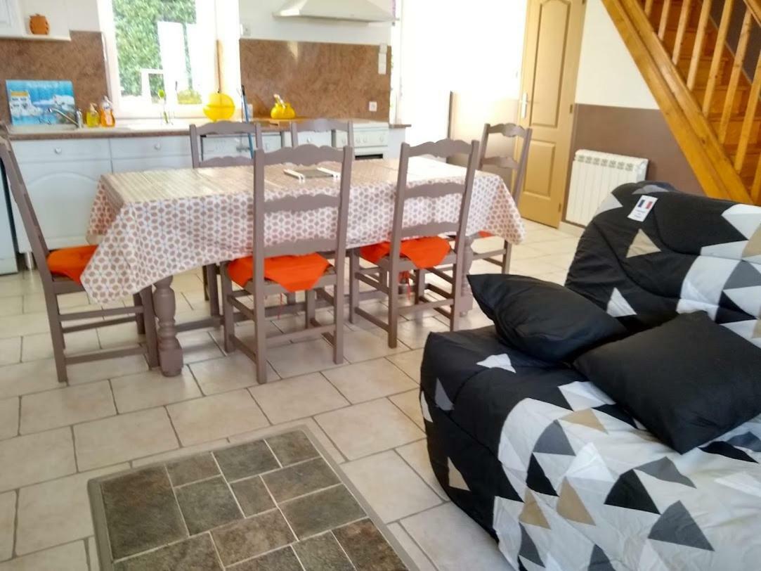 Holiday home Les Hortensias La Poultiere